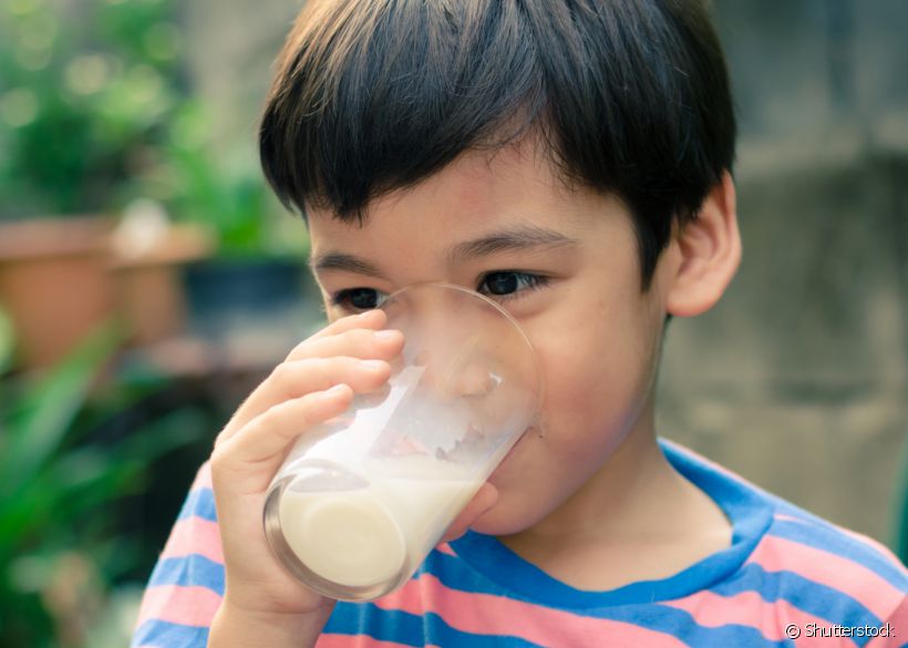 O que o cálcio pode fazer pelos seus dentes? Descubra o efeito em alguns alimentos