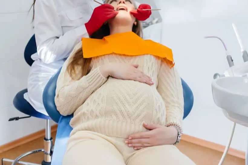 Que tratamentos bucais grávidas podem fazer?