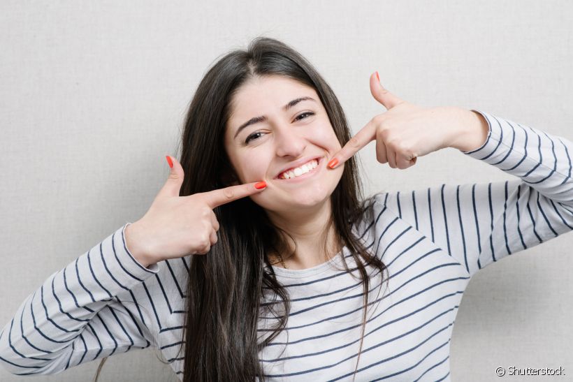 Veja quanto tempo dura o clareamento dental