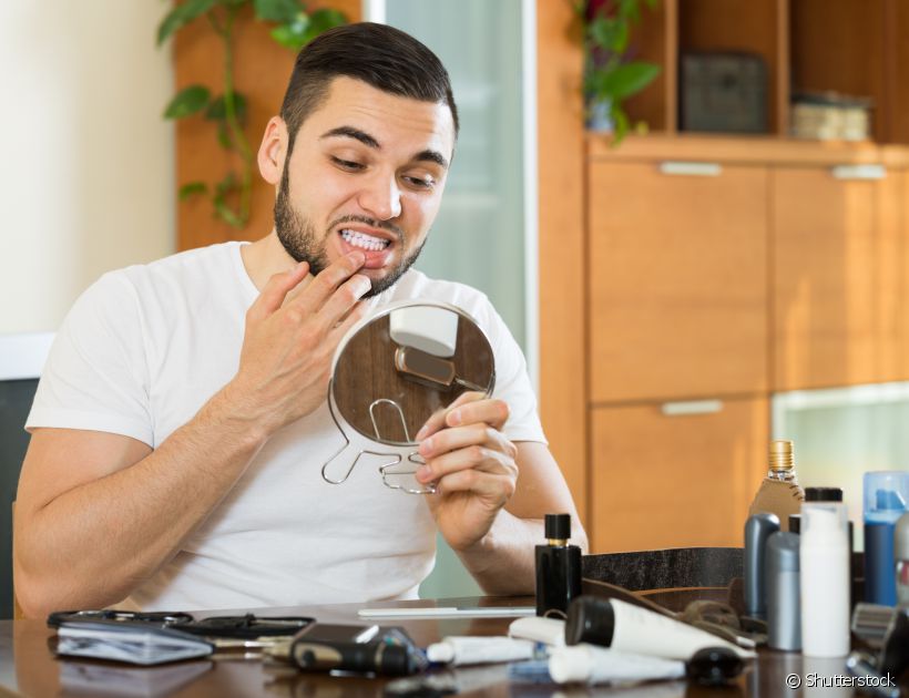 Tem um sorriso torto? Entenda o que é a linha média dentária