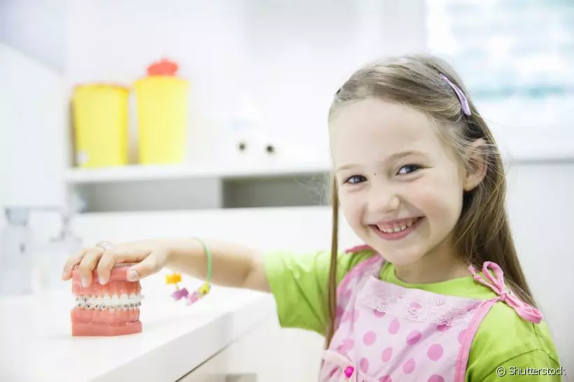 Odontopediatria: as vantagens de visitar o dentista desde bebê