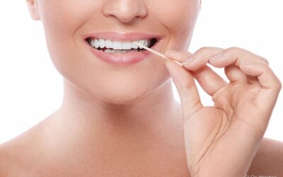 Palito de dente substitui o uso de fio dental?