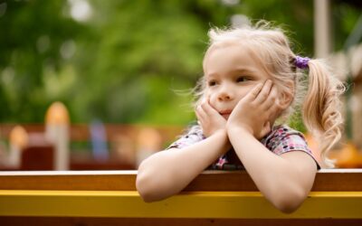 Bruxismo na infância: 5 cenários que podem explicar o problema
