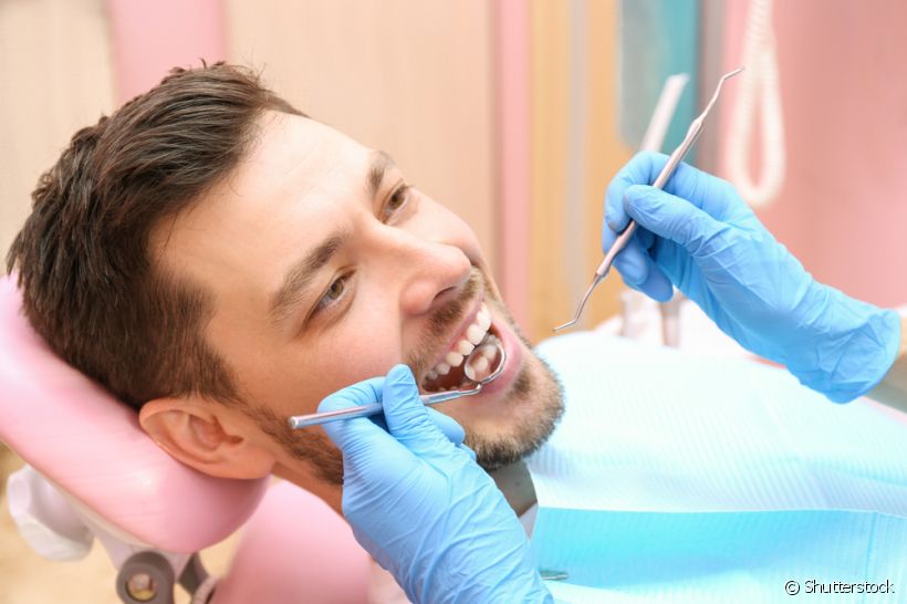 Conheça os casos em que o clareamento dental não é indicado