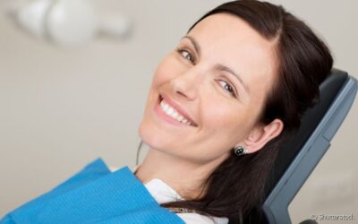 É preciso fazer preparação prévia antes do clareamento dental?