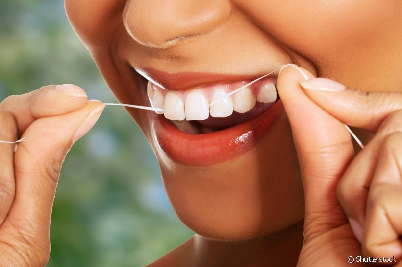 Qual é a melhor idade para começar a usar o fio dental?