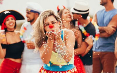 Dentes lindos e hálito fresco: sua saúde bucal no carnaval