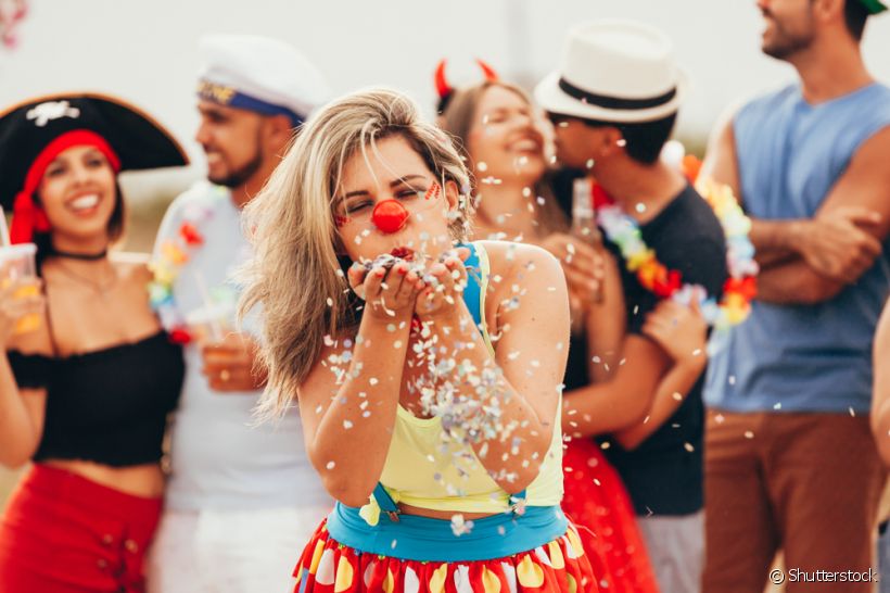 Dentes lindos e hálito fresco: sua saúde bucal no carnaval