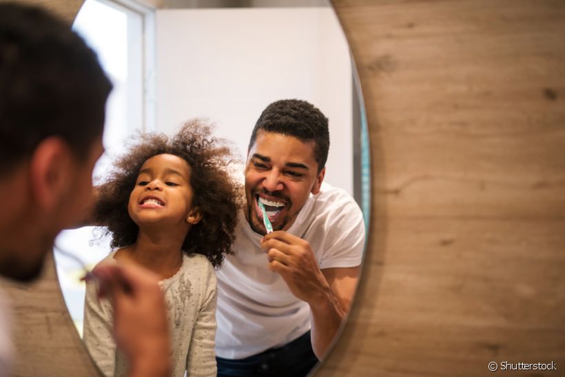 Como incentivar a higiene bucal do seu filho nas férias: confira algumas dicas infalíveis
