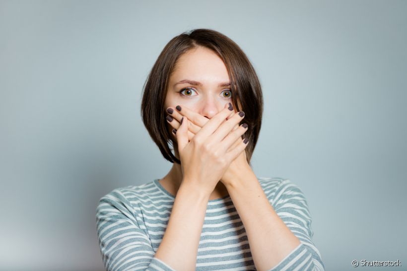 Conheça as maiores causas, mitos e formas de evitar o mau hálito