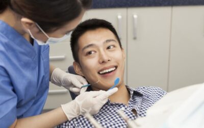 Dente com periodontite: conheça o passo a passo
