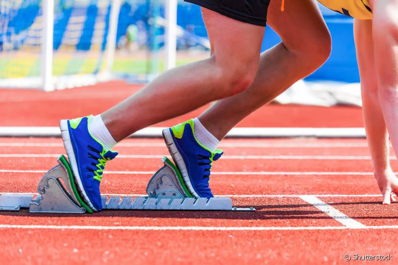 Como a saúde bucal pode afetar a condição cardíaca de um atleta?