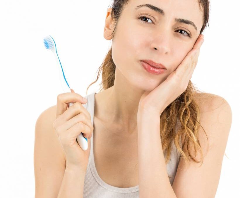 Dente siso é difícil realizar a higiene e como mantê-los limpos