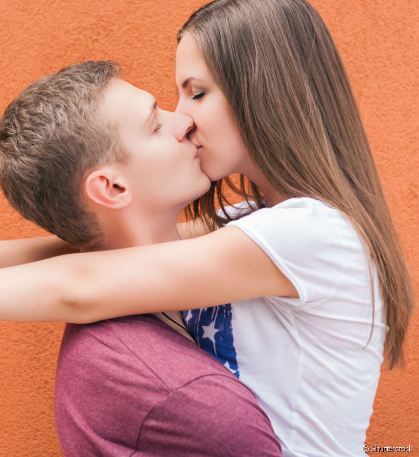 Cuidados essenciais para a saúde bucal no dia dos namorados